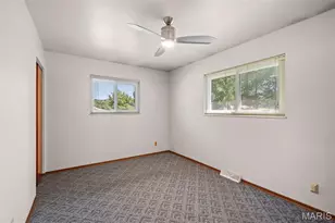 21 Della Dr, Fenton, MO 63026 - Photo 17