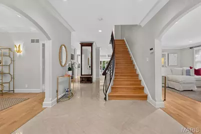 44 Broadview Drive, Saint Louis, MO 63105 - Photo 3