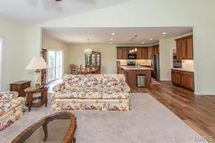113 Gronefeld Ct, Saint Charles, MO 63303 - Photo 15