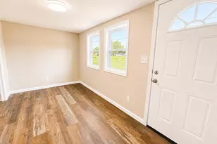 417 Taylor St, Richland, MO 65556 - Photo 11