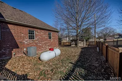 2804 Boardwalk Drive, Lebanon, MO 65536 - Photo 51