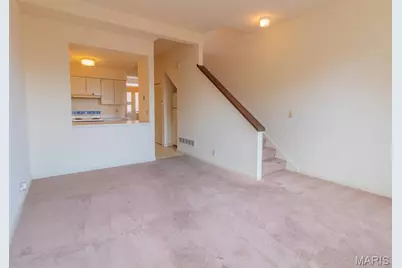2009 S 11th Street, Saint Louis, MO 63104 - Photo 3