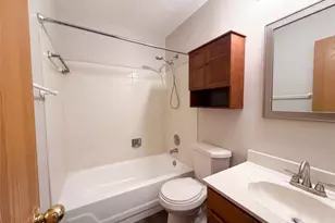923 Keeneland Rd, Florissant, MO 63034 - Photo 17