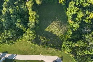 67 Castle Blf Dr, Unincorporated, MO 63304 - Photo 3