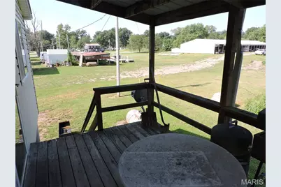 11 N River Road, Elsberry, MO 63343 - Photo 33