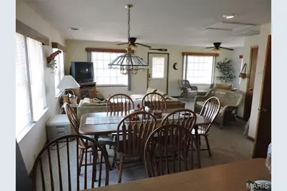 11 N River Road, Elsberry, MO 63343 - Photo 15