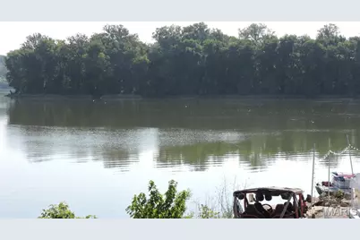 11 N River Road, Elsberry, MO 63343 - Photo 3