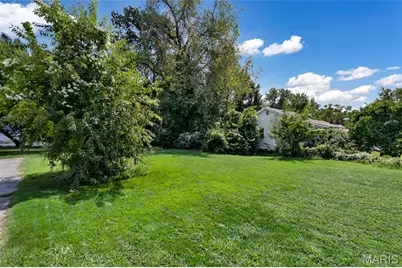 9726 Lackland Road, Overland, MO 63114 - Photo 27