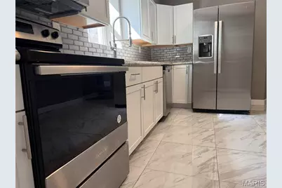 6832 Julian Avenue, University City, MO 63130 - Photo 7