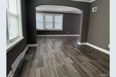 6832 Julian Avenue, University City, MO 63130 - Photo 5