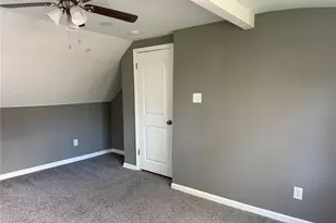 6832 Julian Ave, University City, MO 63130 - Photo 15