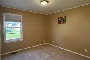 122 W Elm St, Palmyra, MO 63461 - Photo 23