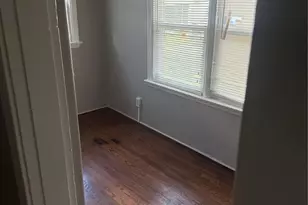 8517 Elmore Ave, Saint Louis, MO 63132 - Photo 13