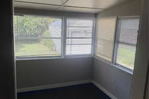 8517 Elmore Ave, Saint Louis, MO 63132 - Photo 11