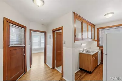 4944 Mardel Avenue, Saint Louis, MO 63109 - Photo 11