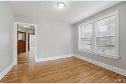 4944 Mardel Avenue, Saint Louis, MO 63109 - Photo 9