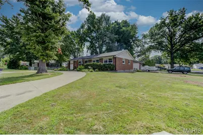 20 Alpha Drive, Florissant, MO 63031 - Photo 51