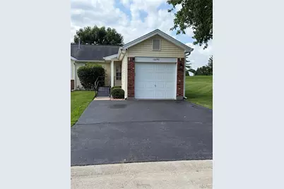16190 Rose Wreath Lane, Florissant, MO 63034 - Photo 1