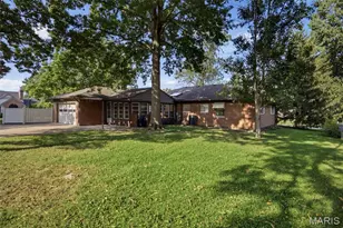 1400 Christine Ave, Des Peres, MO 63131 - Photo 25