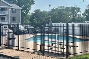 12114 Natural Bridge Rd, Bridgeton, MO 63044 - Photo 15