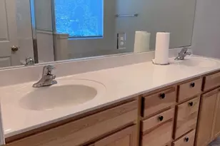4283 Lions Chase Dr, Saint Louis, MO 63125 - Photo 13