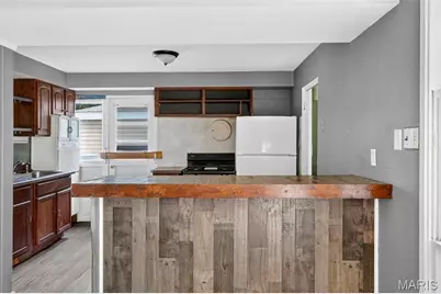6829 Saint Olaf Drive, Berkeley, MO 63134 - Photo 11