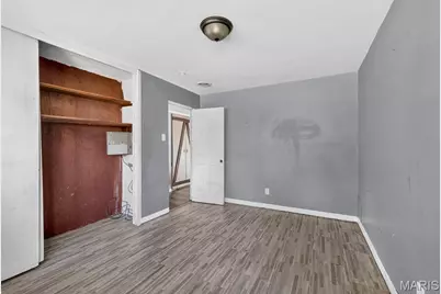 6829 Saint Olaf Drive, Berkeley, MO 63134 - Photo 13