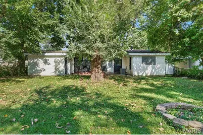 6829 Saint Olaf Drive, Berkeley, MO 63134 - Photo 17