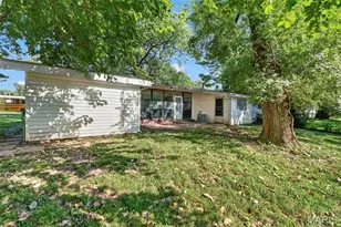 6829 St Olaf Dr, Berkeley, MO 63134 - Photo 19