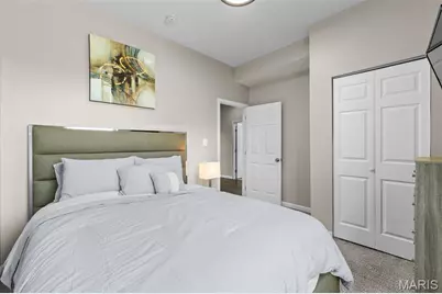 5641 Cates Avenue, Saint Louis, MO 63112 - Photo 19