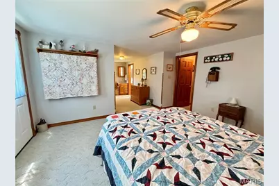 352 Highway M, Shelbyville, MO 65565 - Photo 11