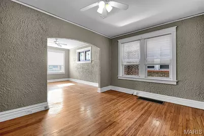 5027 Chippewa Street, Saint Louis, MO 63109 - Photo 23