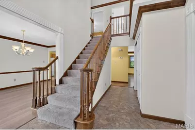 11 Fleurie Drive, Florissant, MO 63031 - Photo 5