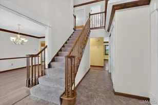 11 Fleurie Dr, Florissant, MO 63031 - Photo 5