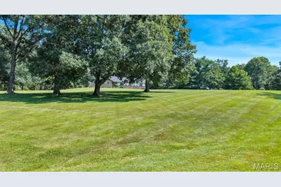 2 Bridal Oak Court, O'Fallon, MO 63366 - Photo 41