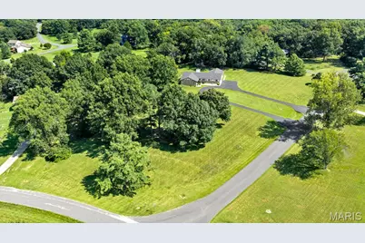 2 Bridal Oak Court, O'Fallon, MO 63366 - Photo 43
