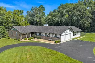 2 Bridal Oak Ct, O'Fallon, MO 63366 - Photo 1