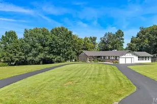 2 Bridal Oak Ct, O'Fallon, MO 63366 - Photo 53