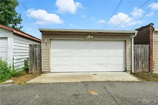 3555 S Spring Ave, Saint Louis, MO 63116 - Photo 5