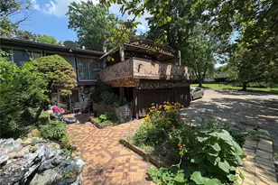 12404 Merrick Dr, Unincorporated, MO 63146 - Photo 5