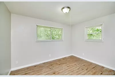 145 Clearview Drive, Florissant, MO 63033 - Photo 25