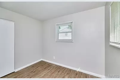 145 Clearview Drive, Florissant, MO 63033 - Photo 21