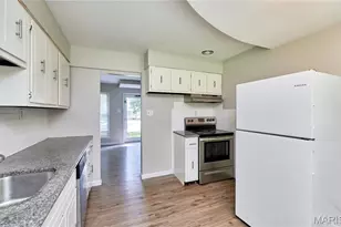 145 Clearview Dr, Florissant, MO 63033 - Photo 13