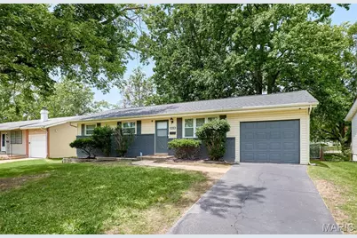 2745 Benne Drive, Florissant, MO 63031 - Photo 3