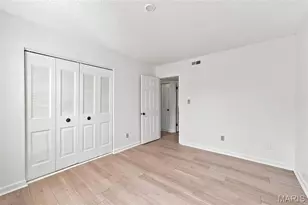 9081 W Swan Cir, Saint Louis, MO 63144 - Photo 19