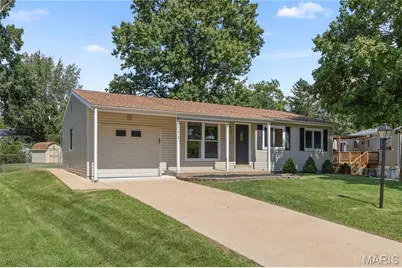 11919 Holly Brook Drive, Maryland Heights, MO 63043 - Photo 1