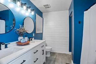 2046 Preston Woods Pkwy, Lake Saint Louis, MO 63367 - Photo 33