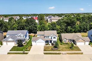 634 Crk Bnd Dr, Lake Saint Louis, MO 63367 - Photo 35