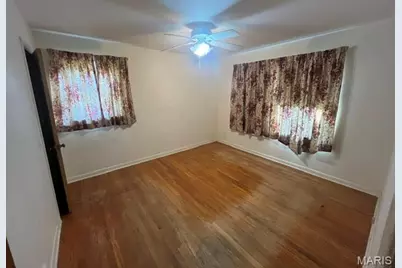 232 Newton Place, Ballwin, MO 63021 - Photo 5