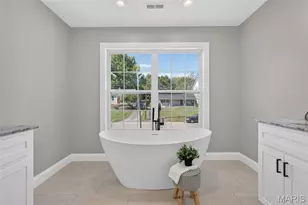 458 Crest Ave, Kirkwood, MO 63122 - Photo 55